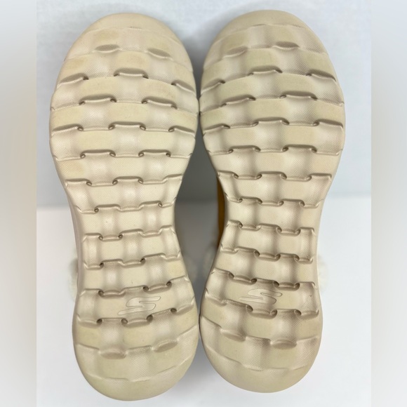 Skechers Women's On the GO Joy Winter Ankle Boots Faux Fur Chesnut Sz 9M XLNT! - Picture 13 of 16